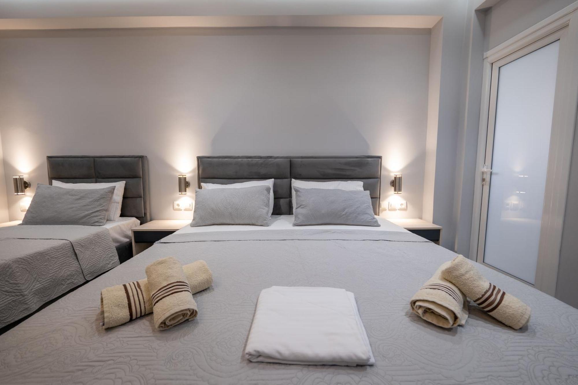 Hotel Porti Saranda Kültér fotó