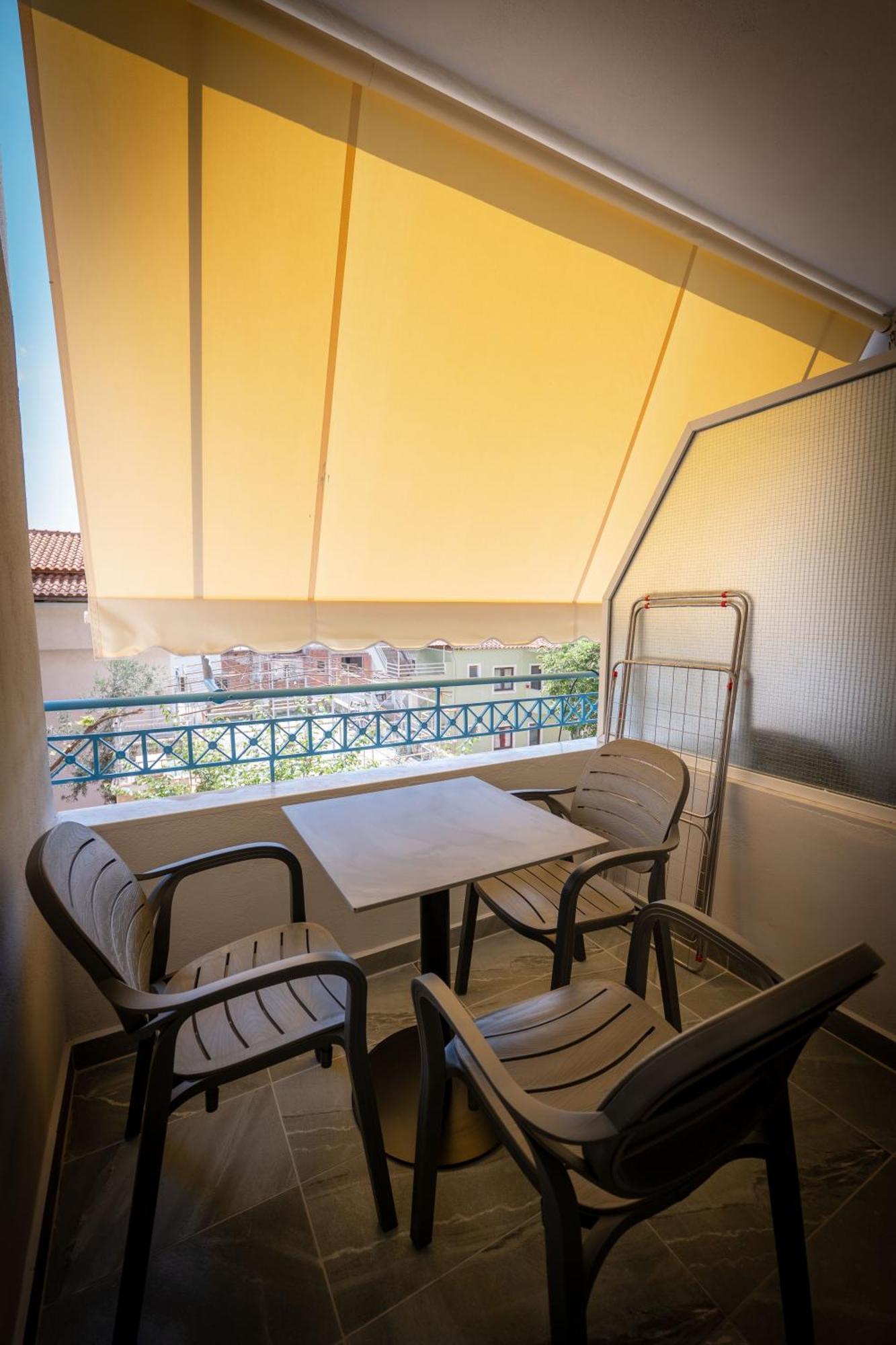 Hotel Porti Saranda Kültér fotó