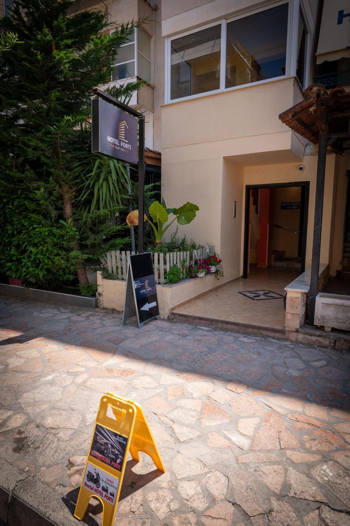 Hotel Porti Saranda Kültér fotó